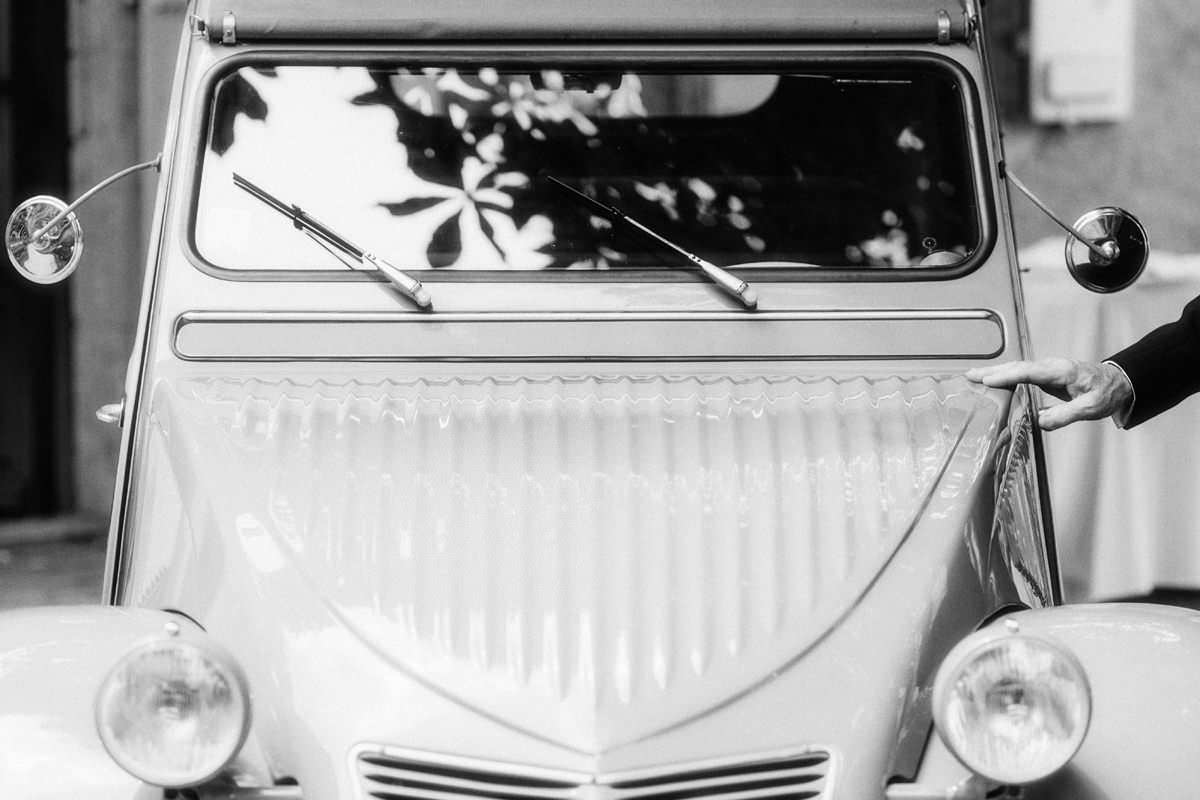 citroen 2cv car at a french wedding