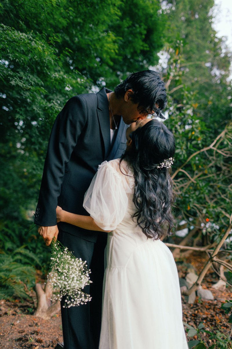 babys breath details during an engagement session