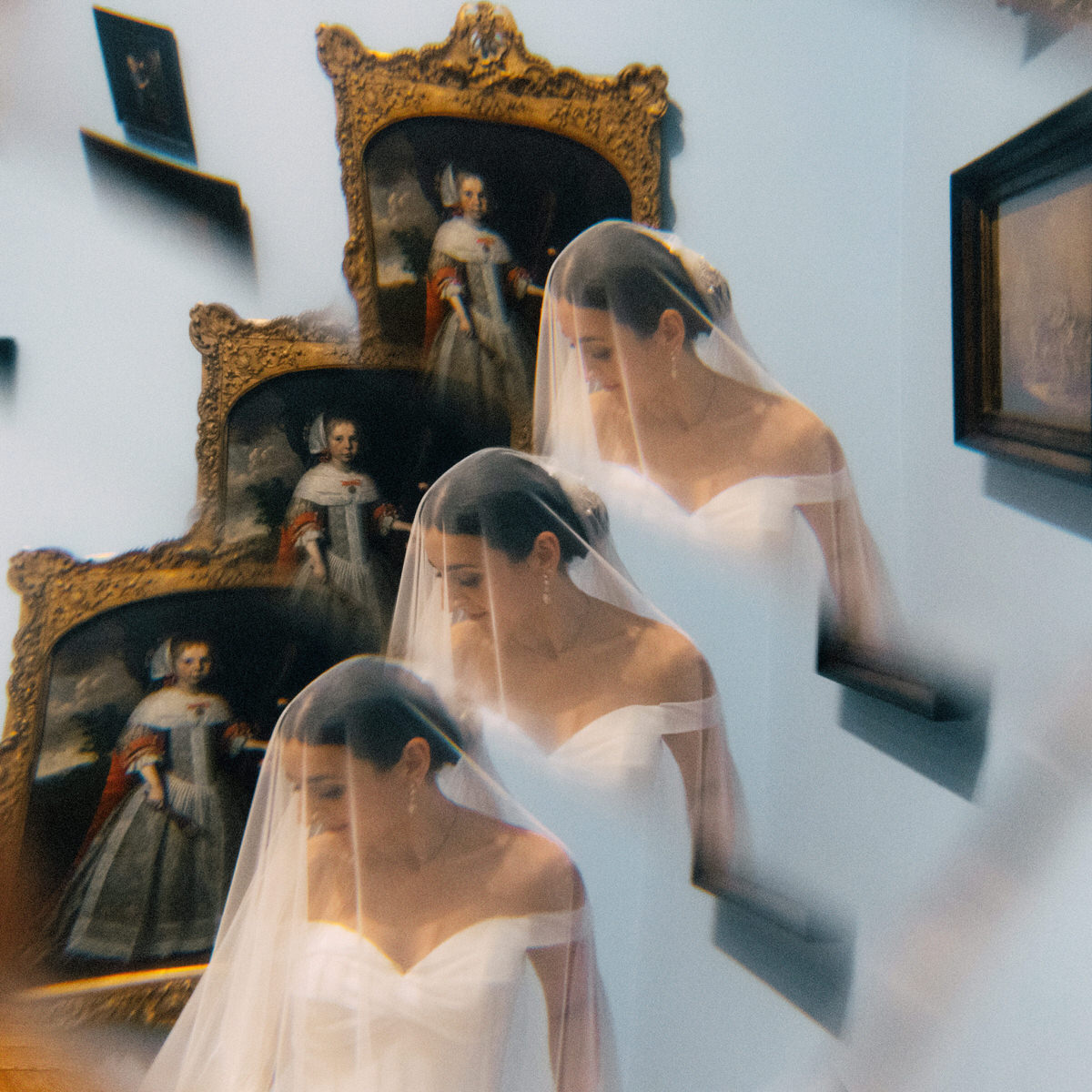 creative portrait of bride in front of a Victorian painting at the AGO