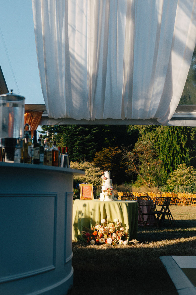 wedding inspiration for a tented reception at UBC Botanical Garden